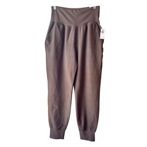 *NWT* Old Navy Active Powersoft Go Dry High Rise Jogger Brown Size M